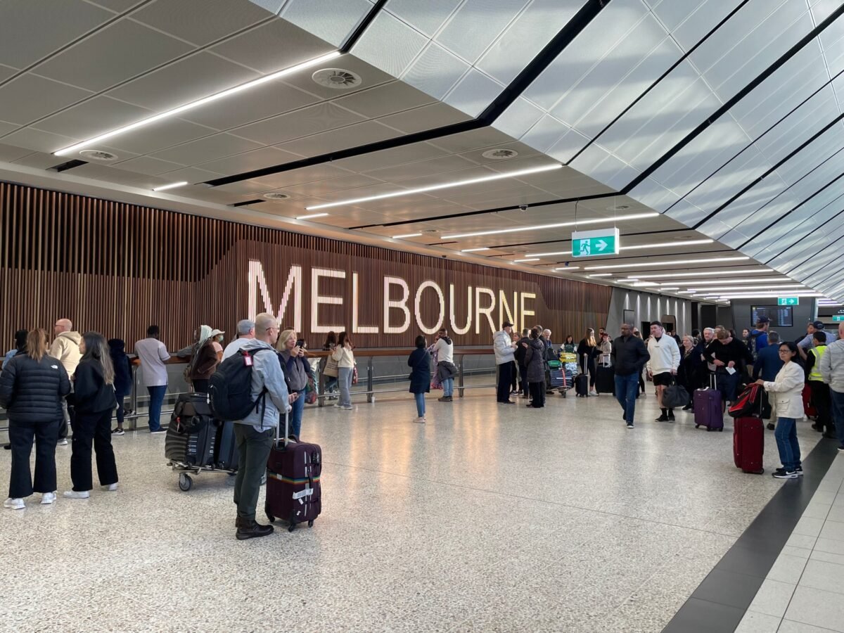 Unlock the Ultimate Melbourne Airport Transfer Experience